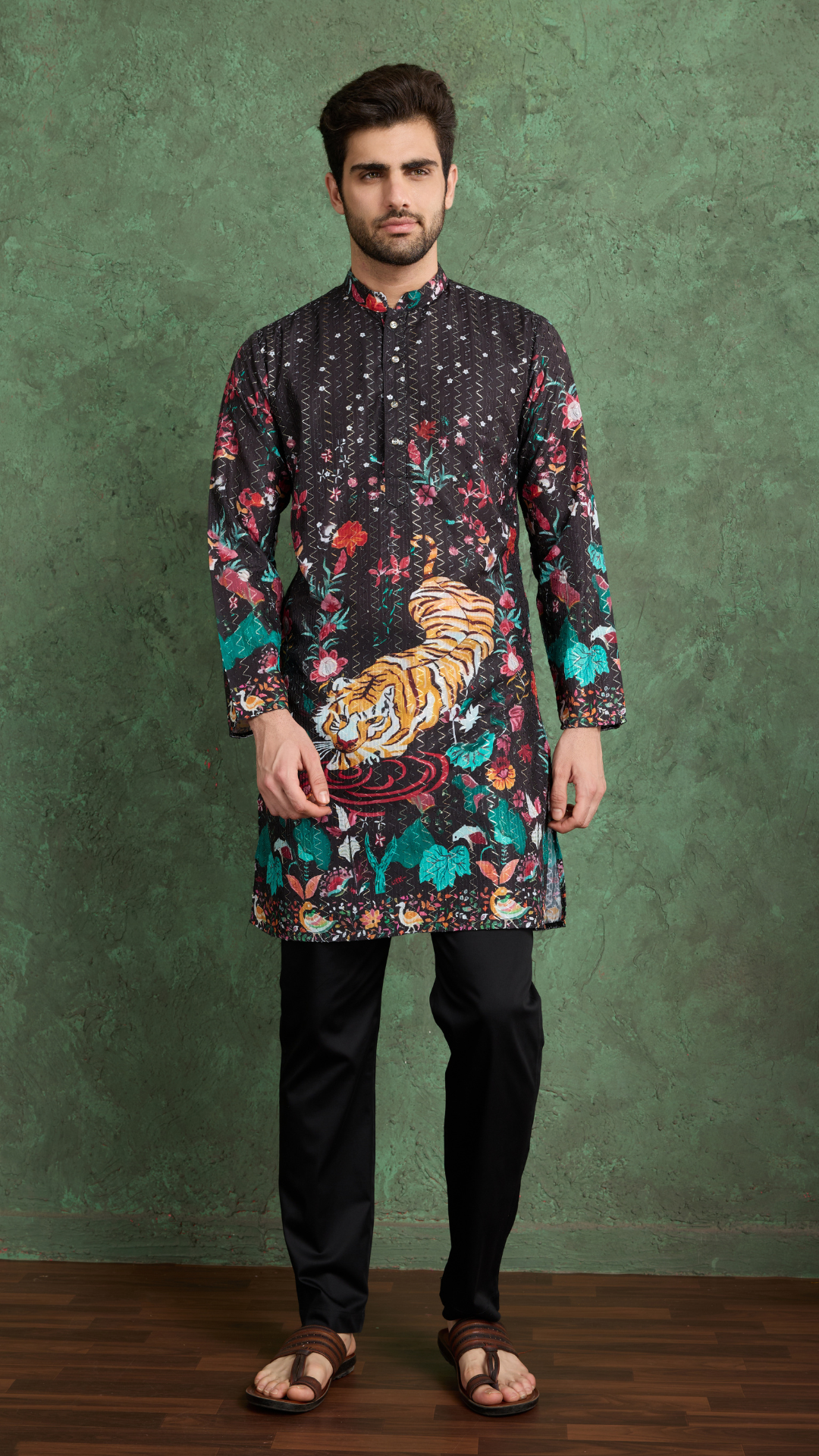 Classy Black Comfortable Kurta Clothes for Men