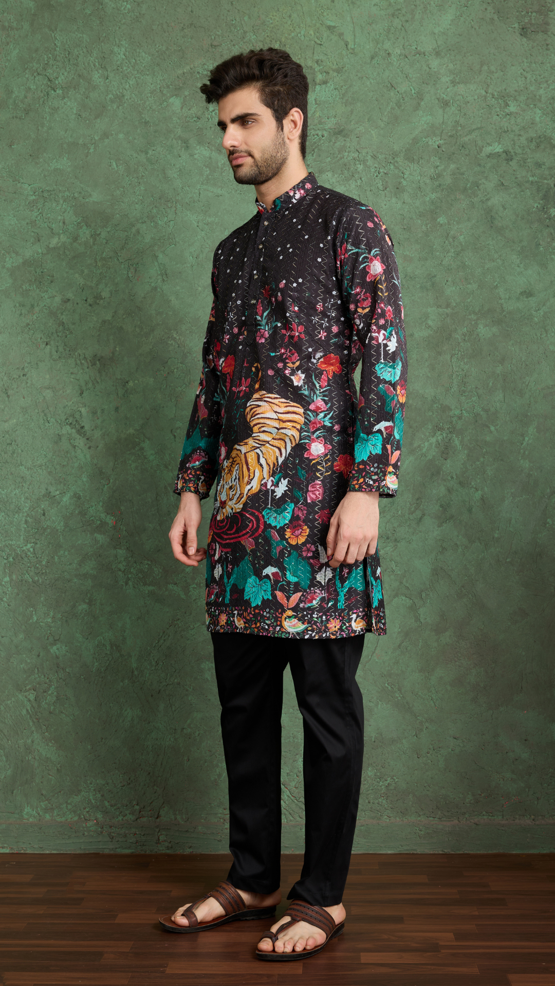 Classy Black Comfortable Kurta Clothes for Men