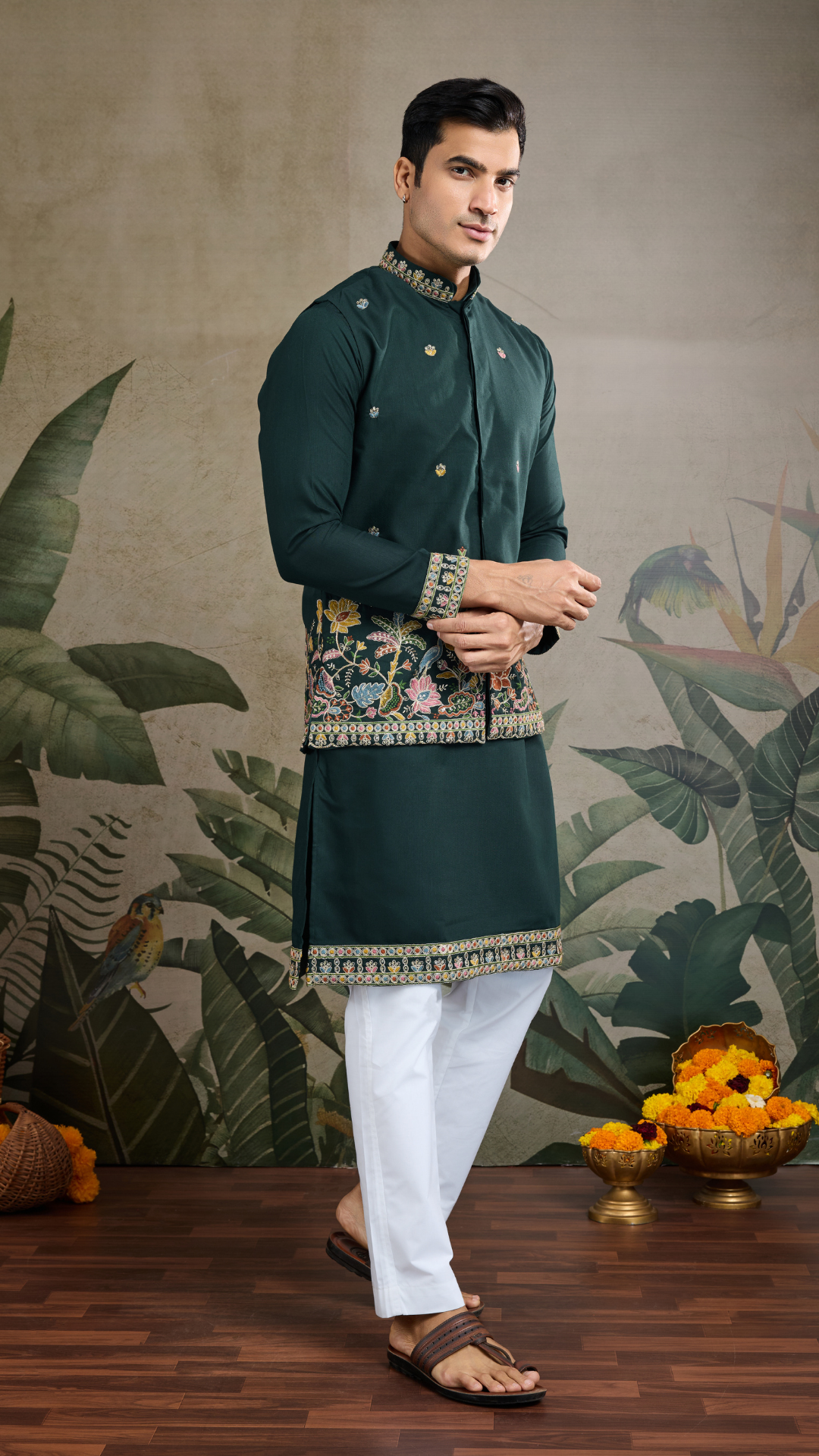 Stylish Green Men's Kurta Koti Set – Trendy & Elegant