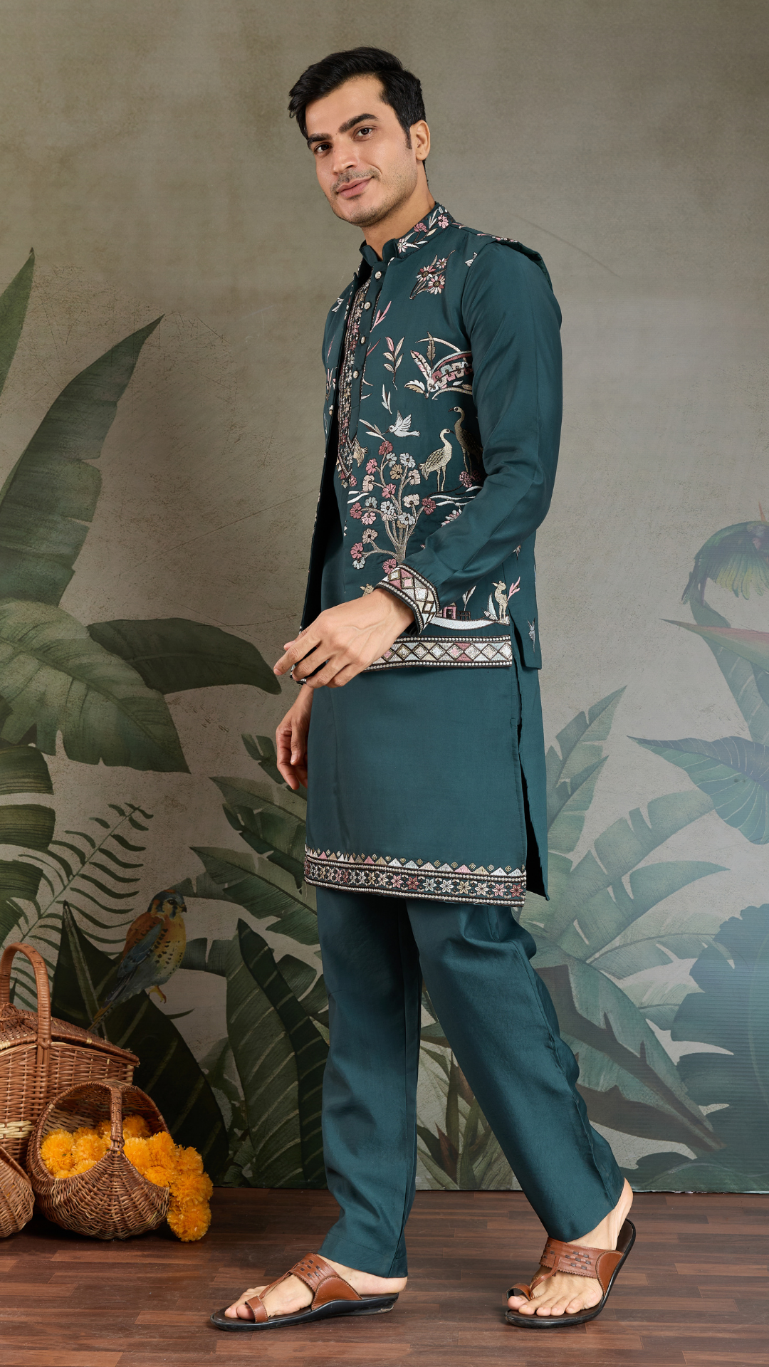 Traditional Green Kurta Pajama with Stylish Open Jacket
