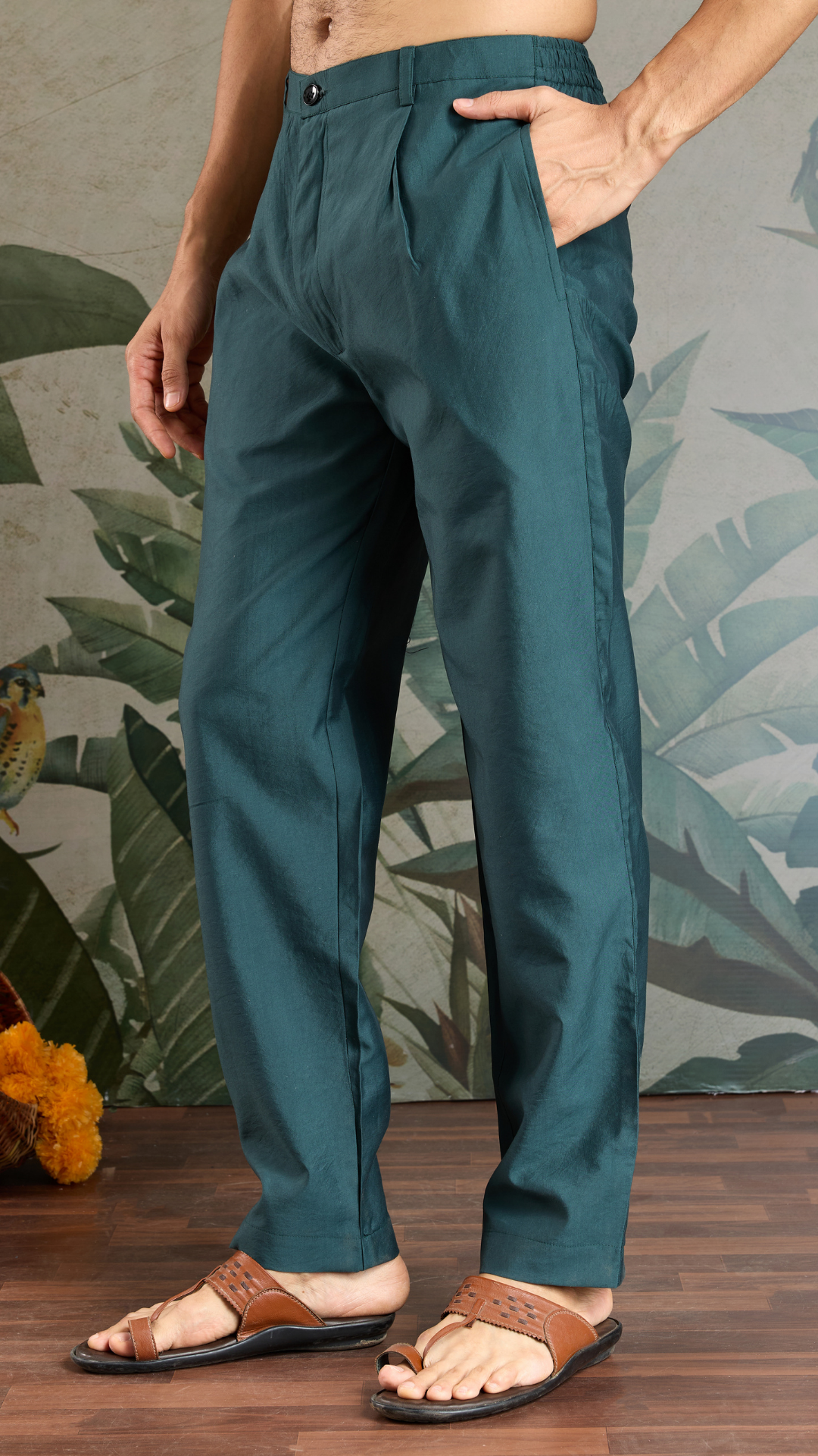 Traditional Green Kurta Pajama with Stylish Open Jacket