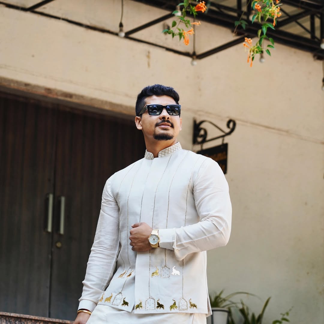 THE BUNDI SET